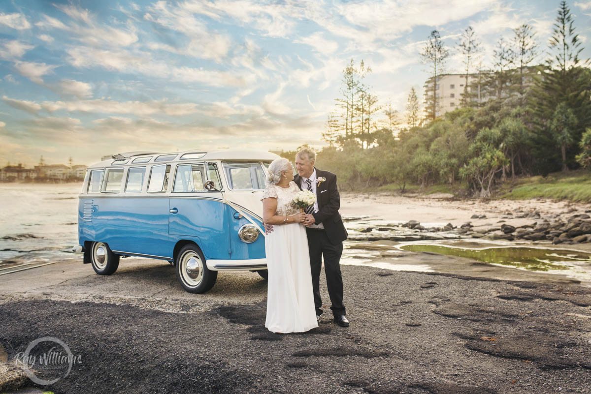 Caloundra deluxe Kombi wedding