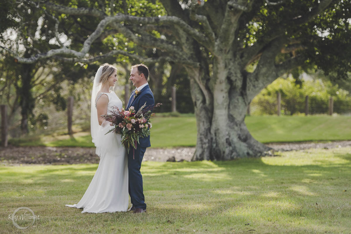 Yandina Station Wedding Fig couple